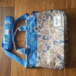 Herschel Supply Co. Duck Camo Paradise Print Crossbody School Work Tote Bag